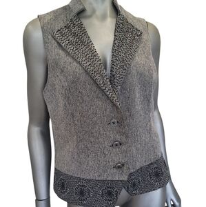 B16. ColdwaterCreek B&W Vest with Patterned Trim and Beading - Medium